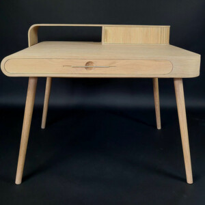 Bureau en bois contemporain