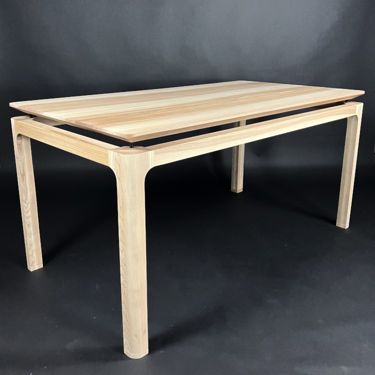 Bureau haut sur mesure en bois massif