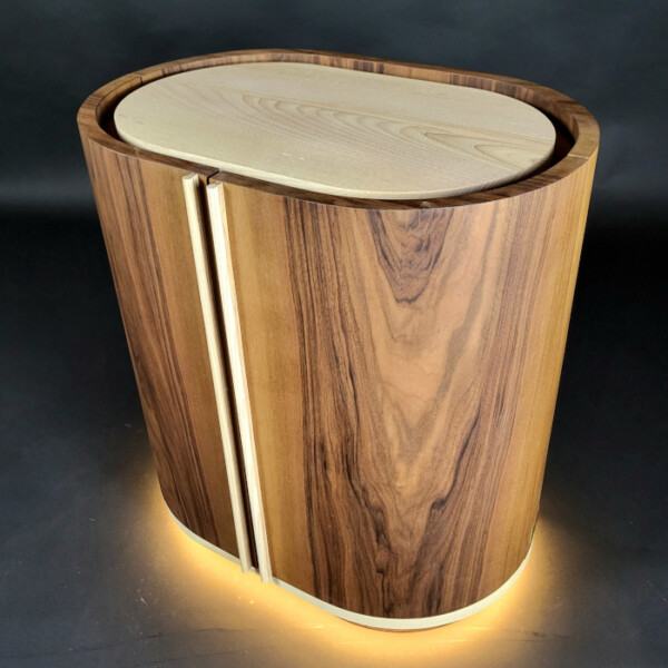 Meuble bar sur mesure en bois massif